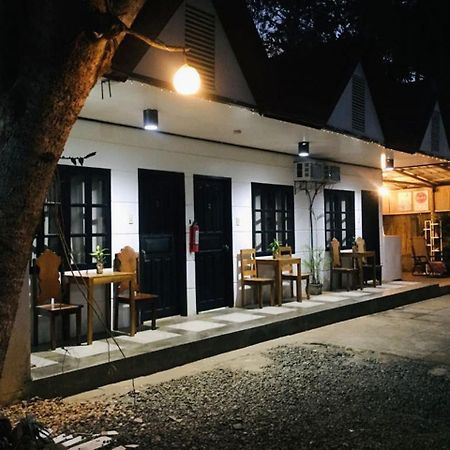 A&J Pension Puerto Princesa Kültér fotó