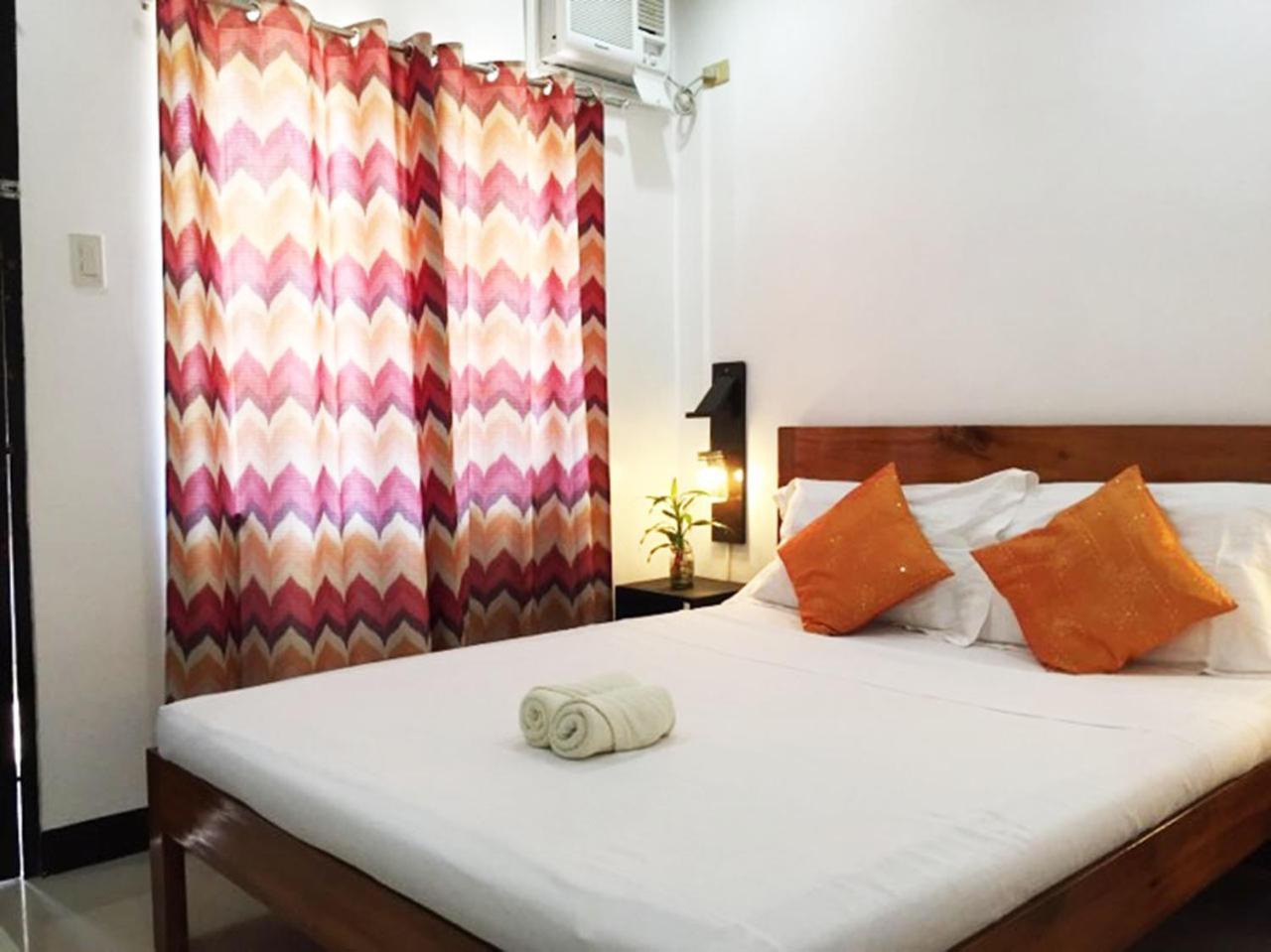 A&J Pension Puerto Princesa Kültér fotó