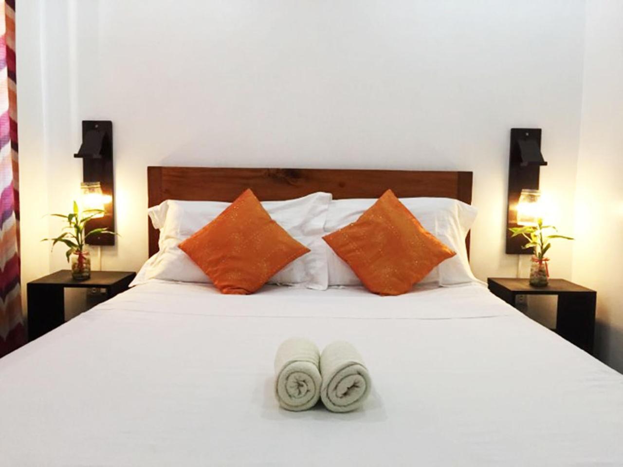 A&J Pension Puerto Princesa Kültér fotó