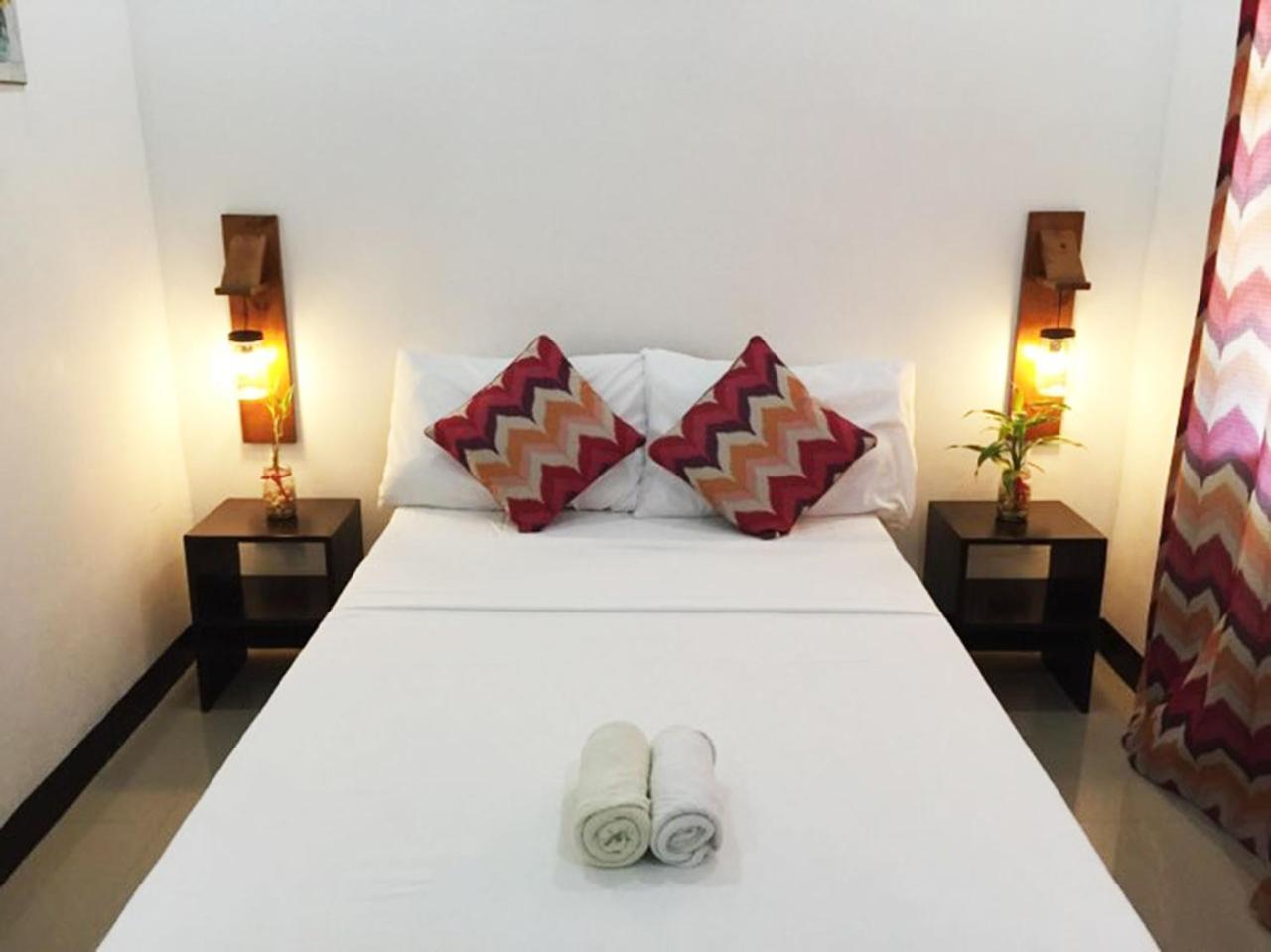 A&J Pension Puerto Princesa Kültér fotó