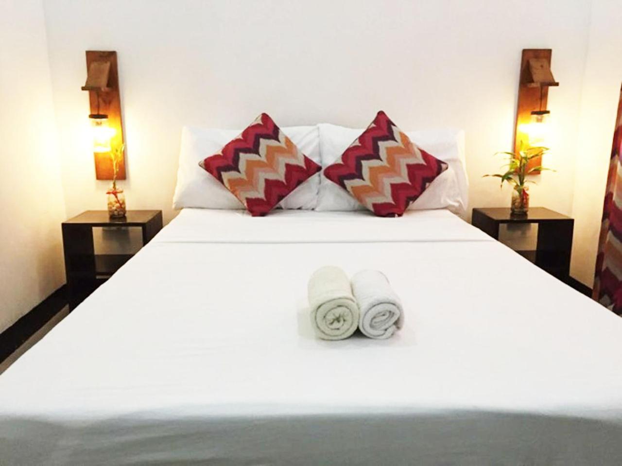 A&J Pension Puerto Princesa Kültér fotó